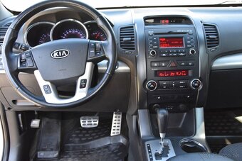 Kia Sorento 2.2 CRDi VGT 4WD LX A/T 7m. - 13