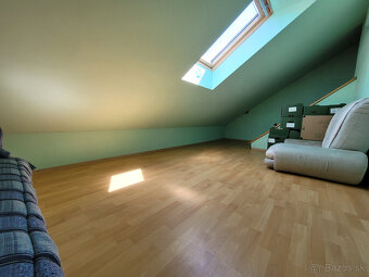 Dvojgeneračný rodinný dom s veľkou záhradou na predaj - 13