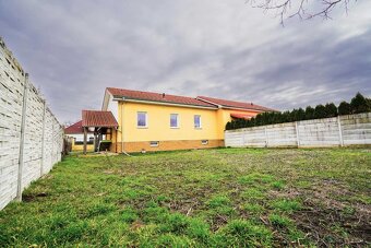 NA PREDAJ 3 - IZBOVÝ RODINNÝ DOM, DIAKOVCE, VEĽKÁ GARÁŽ - 13