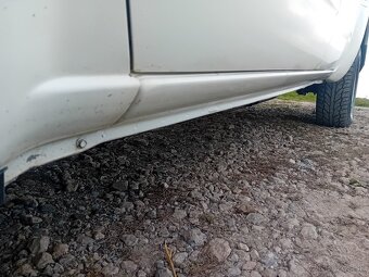 Nissan Navara 2,5 dci 4x4 nová STK a EK - 13