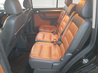 Volkswagen Touran  R line - 13