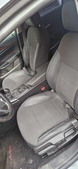 Opel Insignia 2,0CDTI 96kw kód motora: A20DT - 13