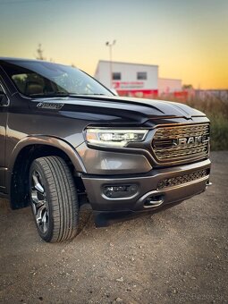 Dodge Ram limited 2020 - 13