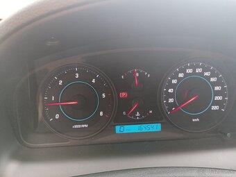 Chevrolet Captiva - 13