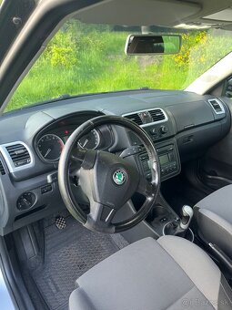 Škoda Fabia 2 Hatchback 1.4 MPi - 13