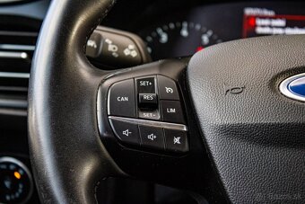 Ford Focus Kombi 1.0 / Nový motor / AJ NA SPLÁTKY / - 13