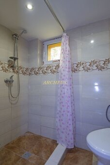 NA PREDAJ, RODINNÝ DOM, PETROVANY - 13