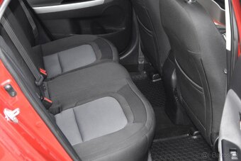 Kia Cee´d SW 1.6 GDI LX/Silver - 13