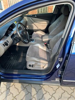 VW PASSAT B6 VARIANT 2.0 TDI 103 kW ŤAŽNÉ KLIMATRONIK - 13