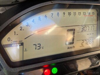 Honda CBR 1000 RR Fireblade 2013 - 13