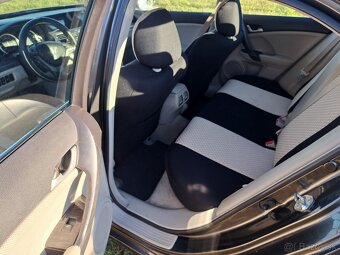 Honda Accord VIII 2.2 i-dtec 110kw Automat - 13