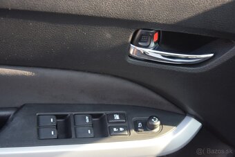 Suzuki Vitara 1.6 DDiS Elegance 4x4 - odpočet DPH - 13