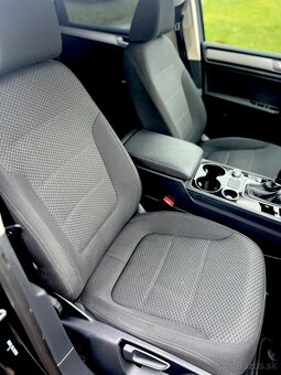 Volkswagen Touareg II 3.0 V6 TDI BMT 4MOTION Mountain - 13