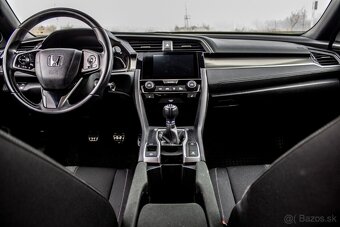 Honda Civic 1.0 DOHC VTEC Turbo Elegance - 13