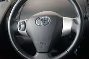 158-Toyota Yaris, 2007, benzín, 1.3i, 64kw - 13