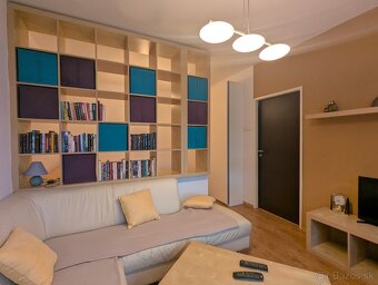 1-izb.byt 40m2-zariadený-centrum mesta na pešo-Trieda SNP - 13