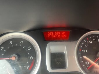 Renault clio - 13