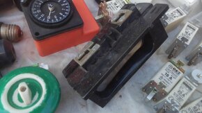 Elektrické a meracie prístroje - 13