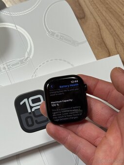 Apple Watch 10 46mm, ZÁRUKA - 13