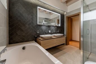 Moderný rodinný dom Krásna - 13