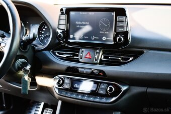 Hyundai i30 CW 1.5 T-GDi mHEV iMT N Line - 13