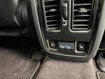 Jeep Grand Cherokee 3.0L V6 CRD S-Limited A/T s odpočtom DPH - 13