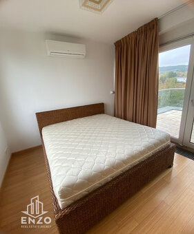 Prenájom  luxusný 5 izbový rodinný dom s parkovaním a záhrad - 13