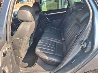 Peugeot 407 SW 2.0 HDi Executive Automat- AJ NA SPLÁTKY - 13