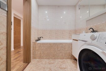 Na predaj moderný 2-izbový byt v centre Nitry - 13