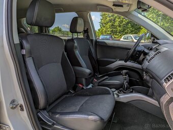 Mitsubishi Outlander 2.2 DI-D 130kW Intense+, 4x4, 7-miestne - 13
