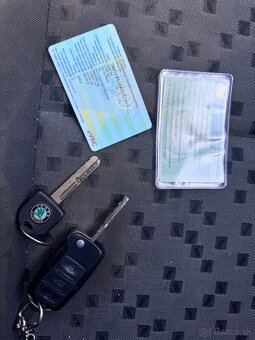 Škoda Roomster Praktik 1.4 Benzín - 13
