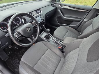 Škoda Octavia III Combi - 13