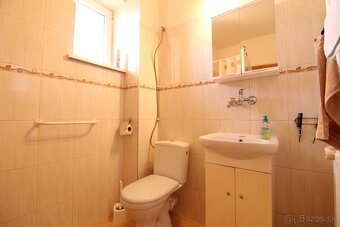 Útulný 4 izbový rodinný dom na predaj,Nezábudková,Prievidza - 13