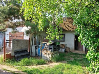 Na predaj 2generačný RD v tichej uličke Ludanice 8km od TO - 13