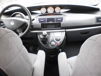 FIAT ULYSSE 2,0 TDI, 100kW, M6, r.09, 8 miestny - 13