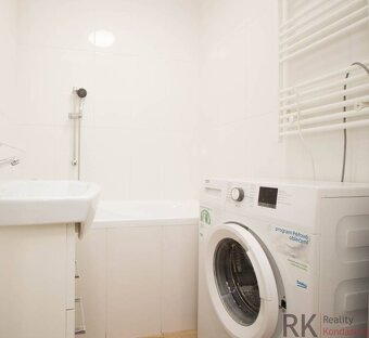 Garzónka- Kuzmányho sídlisko, Magurská - 13