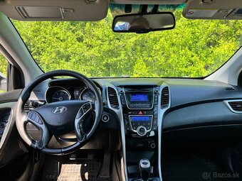 HYUNDAI i30 - 13