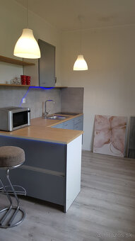 Predám budovu so 7 apartmánmi vo výstavbe vo Vyhniach. - 13