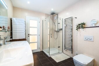 Na predaj krásny 4 izbový byt - 13