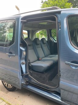 CITROEN BERLINGO 1,6 HDI MULTISPACE PRVÝ MAJITEĽ - 13