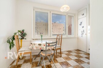 PRI ELEKTRIČKE - 1 izb. 36,20 m2 - oddelná kuchyňa - Osuskéh - 13