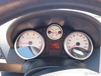 Peugeot 207 1,4 E 5P - 13