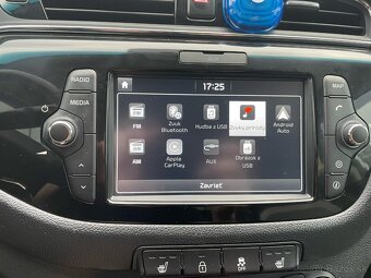 Kia Ceed SW - 1.6 GDi, 93500km, Spoľahlivá bez investícii - 13