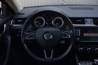 Škoda Octavia Combi 2.0 TDI L&K 4x4, ÚPLNÁ SERVISNÁ HISTÓRIA - 13