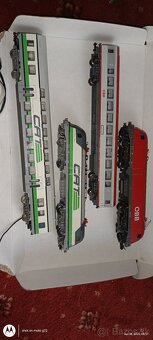 Modelová železnica PIKO + vlaky, dekorácie a elektronika - 13