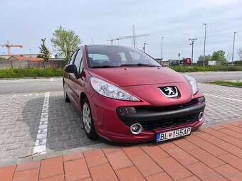 Peugeot 207 1.4i 65 kW - 13