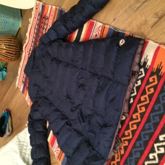 Predám nový DÁMSKY KABÁT COLMAR Navy blue velk M - 13