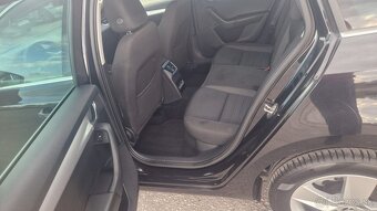 ŠKODA OCTAVIA COMBI 2.0 TDI.DSG - 13