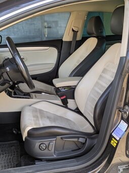 VW PASSAT CC 2.0 TDi 103 KW CFFB BLUEMOTION 2011-12 HIGHLINE - 13