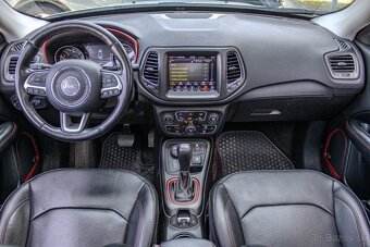 Jeep Compass 2.0L MJet 170 4WD Trailhawk A/T - 13